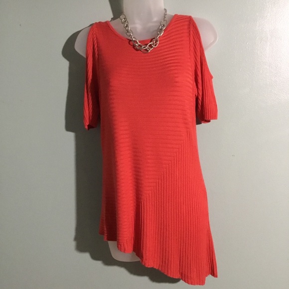 Chico's Sweaters - Chico’s cold shoulder asymmetrical sweater